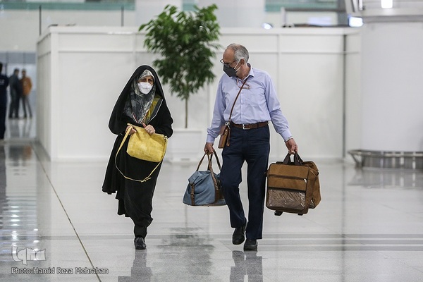 در حاشیه مراسم بدرقه اولین کاروان حجاج ایرانی