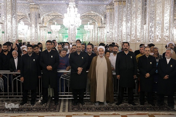 مراسم خاکسپاری مرحوم احمد مهدوی دامغانی در حرم مطهر رضوی