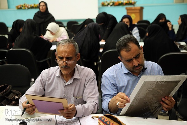 گردهمایی نسخ نویسان و ثلث نویسان ایران اسلامی در حسینیه الزهرا(س)