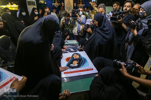 وداع با پیکر بانو «کونیکو یامامورا» (سبا بابایی)