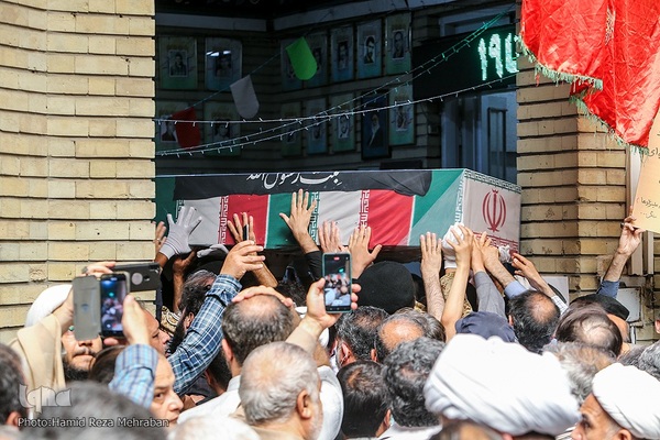 تشییع پیکر بانو «کونیکو یامامورا»