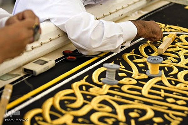 اتمام عملیات دوخت پرده کعبه