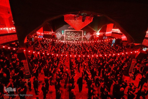 عزاداری شب ششم محرم حسینیه اعظم زنجان‎‎