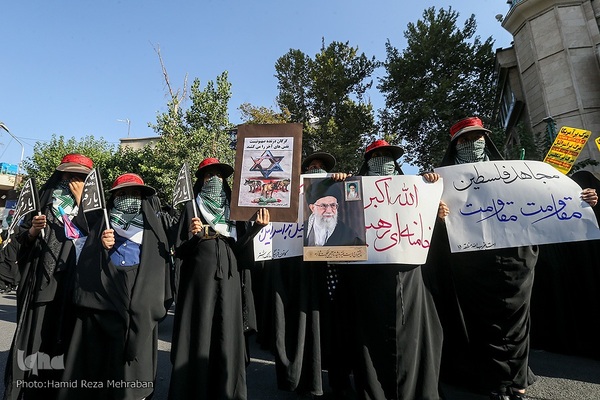 تجمع ضد صهیونیستی در میدان فلسطین