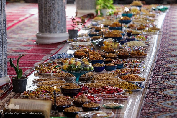 آیین سنتی ۶ امام حسین در شهر بَرزُک کاشان