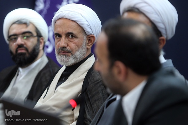 هفتاد و پنجمین نشست شورای هماهنگی فعالیت‌های قرآن و عترت دانشگاه‌های کشور