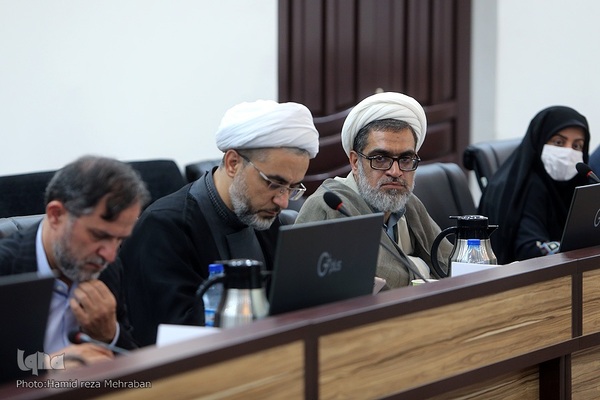 هفتاد و پنجمین نشست شورای هماهنگی فعالیت‌های قرآن و عترت دانشگاه‌های کشور