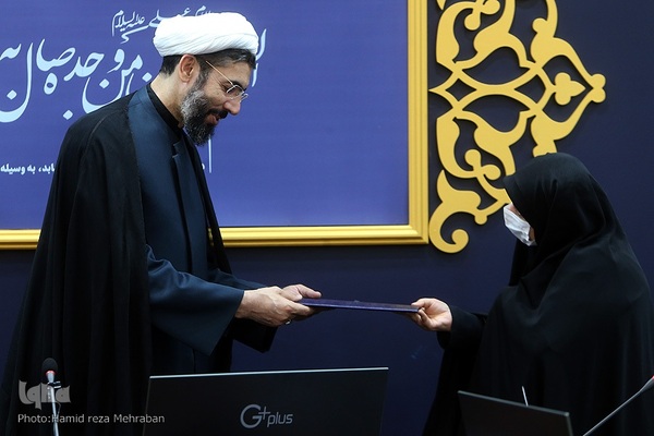 هفتاد و پنجمین نشست شورای هماهنگی فعالیت‌های قرآن و عترت دانشگاه‌های کشور