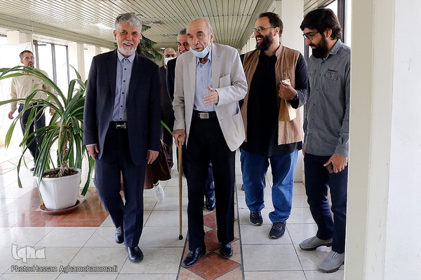 آیین نکوداشت و رونمایی از آثار علامه محمدرضا حکیمی(ره) در موسسه اطلاعات