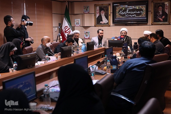 نشست خبری حجت الاسلام والمسلمین مجید باباخانی، رئیس سازمان هیأت و تشکل‌های دینی کشور