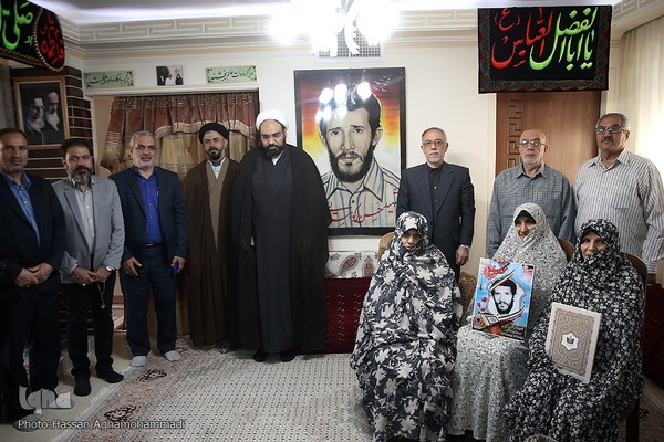 دیدار جامعه قرآنی با خانواده شهید قرآنی «حسن کوهستانی»