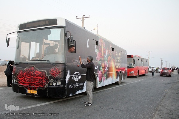 پیاده‌روی زائران اربعین در چذابه