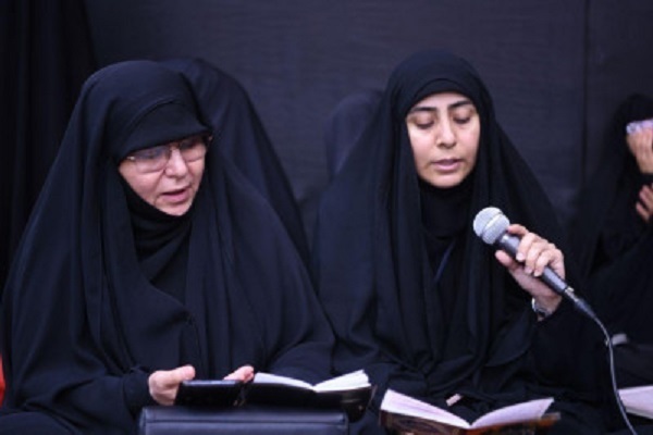 ادامه فعالیت‌های قرآنی بانوان در حرم حسینی