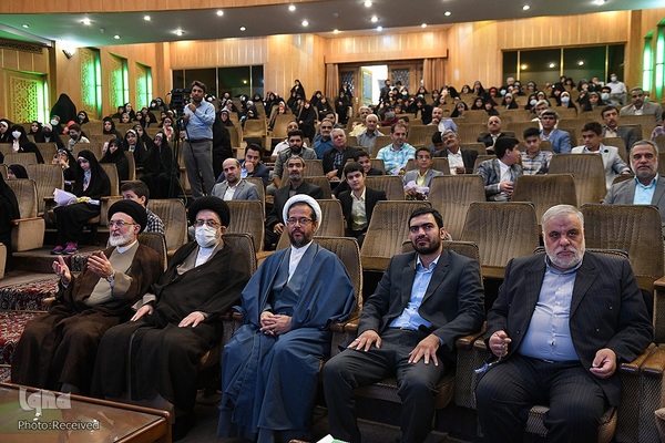 تجلیل از حفاظ کل قرآن کریم مرکز آموزش قرآن آستان مقدس حضرت عبدالعظیم (ع)