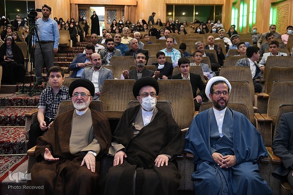 تجلیل از حفاظ کل قرآن کریم مرکز آموزش قرآن آستان مقدس حضرت عبدالعظیم (ع)