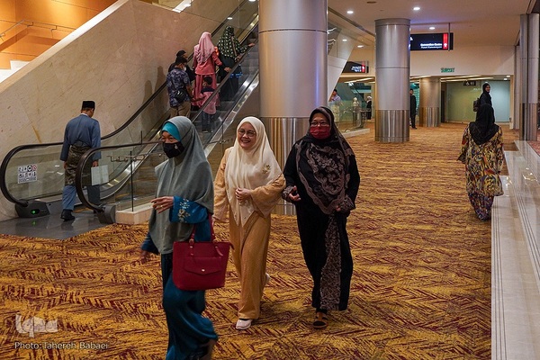 شب پایانی رقابت‌های بین‌المللی قرآن مالزی با حضور ملکه