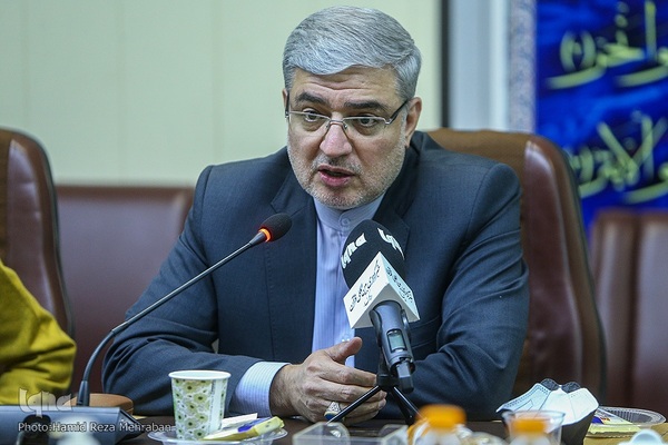 نشست آسیب‌شناسی شیوه انتخاب و نحوه حضور نمایندگان ایران در مسابقات بین‌المللی قرآن