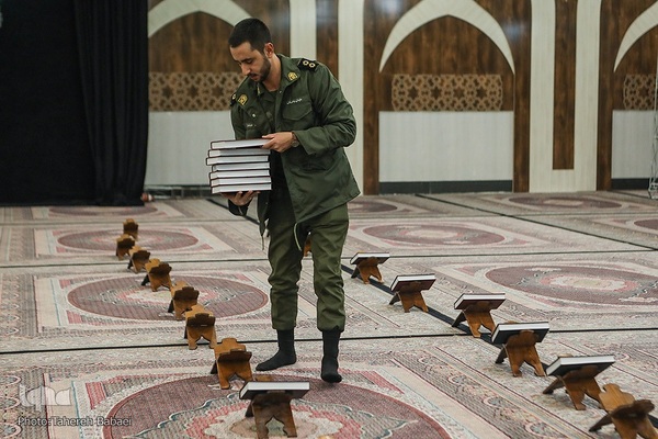 جلسه قرآن استاد حبیب مهکام در ستاد فرماندهی انتظامی تهران بزرگ