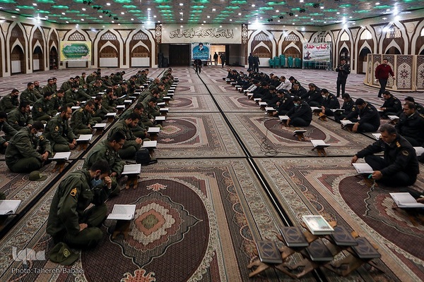 جلسه قرآن استاد حبیب مهکام در ستاد فرماندهی انتظامی تهران بزرگ
