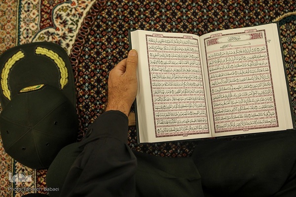 جلسه قرآن استاد حبیب مهکام در ستاد فرماندهی انتظامی تهران بزرگ