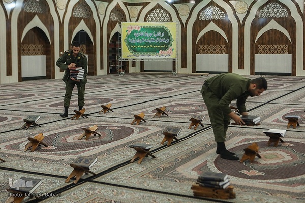 جلسه قرآن استاد حبیب مهکام در ستاد فرماندهی انتظامی تهران بزرگ