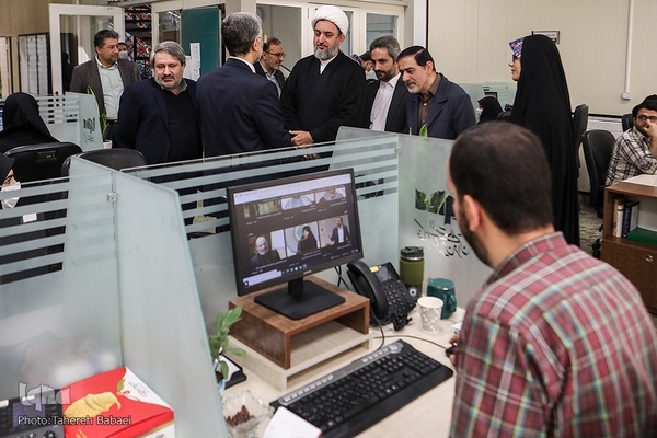 بازدید حجت‌الاسلام والمسلمین حاج ابوالقاسم دولابی از ایکنا 