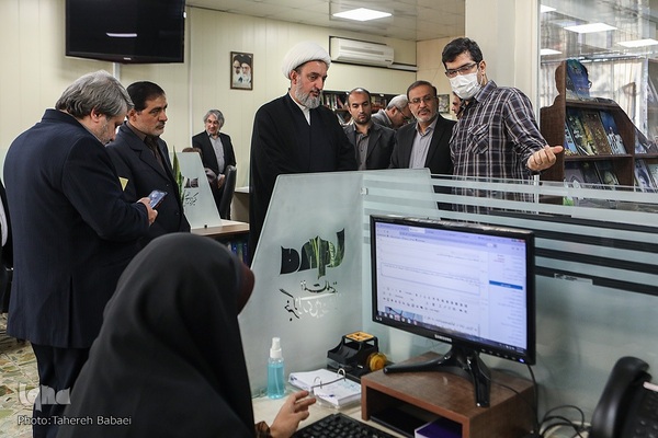 بازدید حجت‌الاسلام والمسلمین حاج ابوالقاسم دولابی از ایکنا 