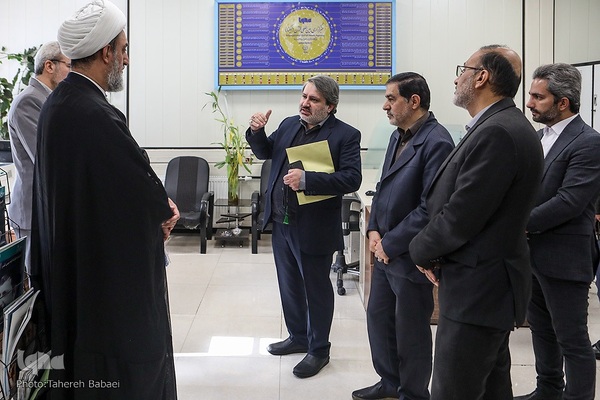 بازدید حجت‌الاسلام والمسلمین حاج ابوالقاسم دولابی از ایکنا 