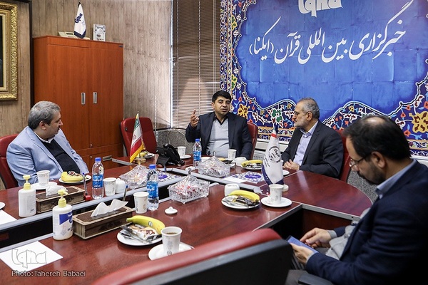 بازدید معاون امور مجلس رئیس‌جمهور از تحریریه ایکنا