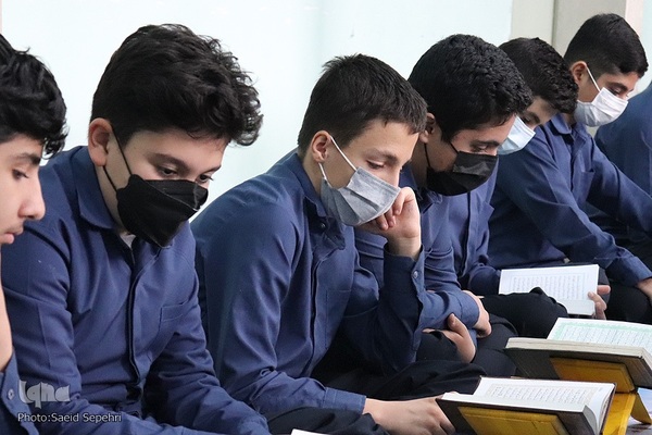 کرسی تلاوت دانش‌ آموزی ملایر