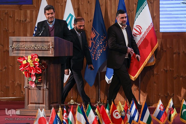 نشست جمعی از رایزنان فرهنگی سفارتخانه‌های خارجی