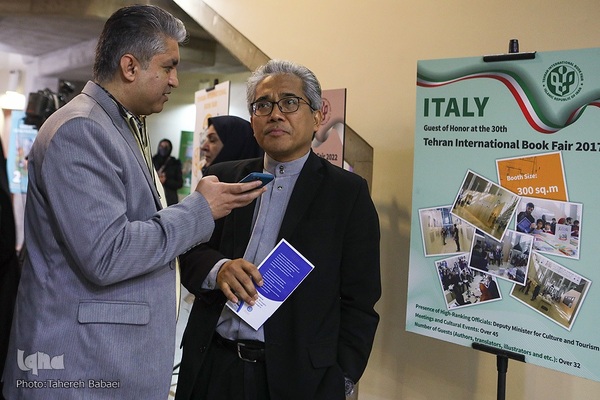 نشست جمعی از رایزنان فرهنگی سفارتخانه‌های خارجی