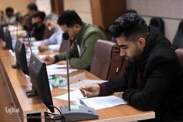 آزمون مرحله سوم هفدهمین دوره ارزیابی و اعطای مدرک تخصصی به حافظان کل قرآن کریم از سراسر کشور