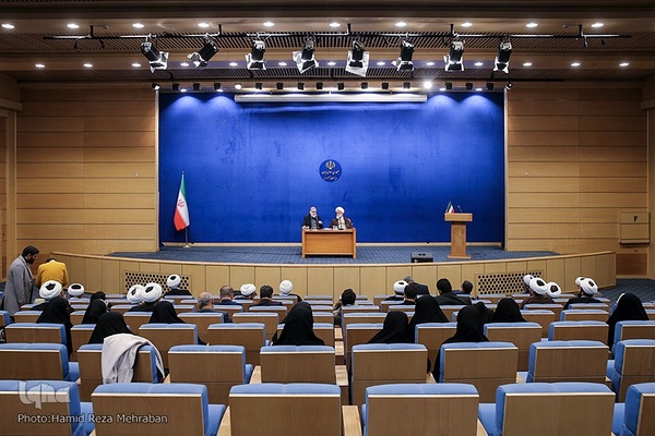 کمسیون‌های بزرگداشت علامه مصباح یزدی(ره)