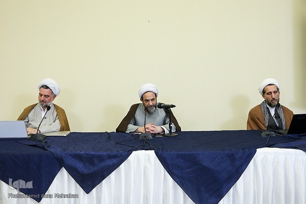 کمسیون‌های بزرگداشت علامه مصباح یزدی(ره)