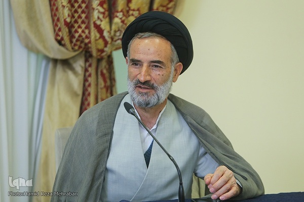 کمسیون‌های بزرگداشت علامه مصباح یزدی(ره)