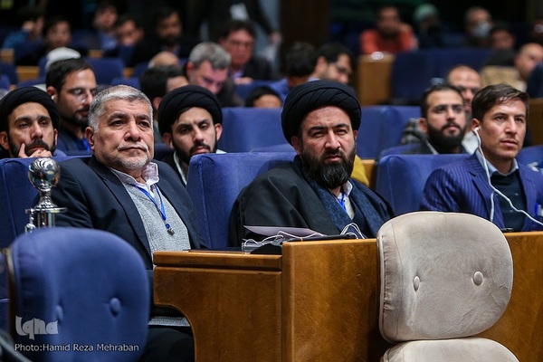 آیین اختتامیه نخستین کنفرانس بین‌المللی مکتب شهید سلیمانی