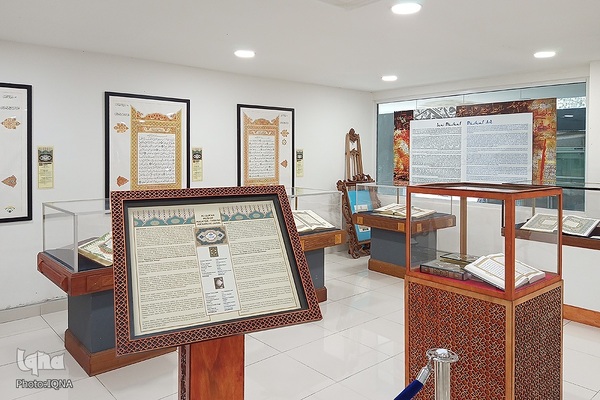 گالری قرآنی رستو؛ از مصحف‌های بومی تا نسخه‌های صادراتی