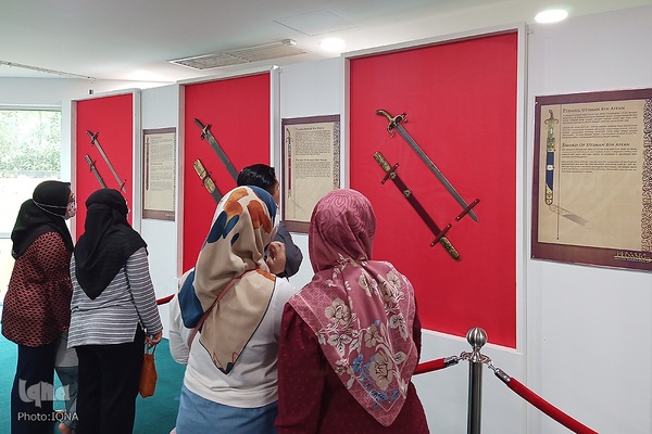 گالری قرآنی رستو؛ از مصحف‌های بومی تا نسخه‌های صادراتی