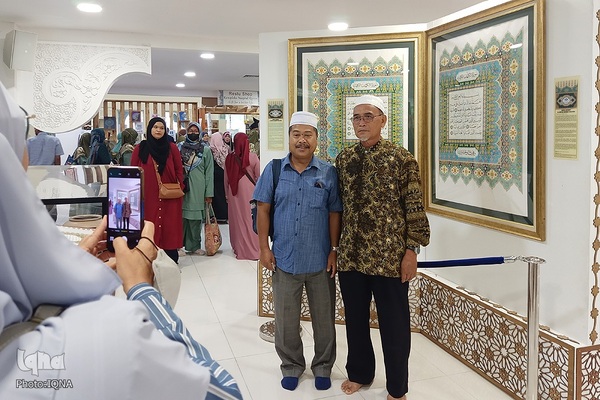 گالری قرآنی رستو؛ از مصحف‌های بومی تا نسخه‌های صادراتی