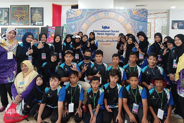 بازدید گروهی از مساجد و مدارس حومه کوالالامپور از جشنواره قرآنی رستو