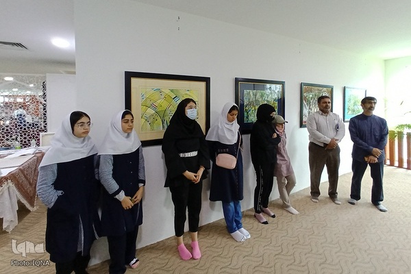 بازدید دانش‌آموزان ایرانی مقیم مالزی از جشنواره هنرهای قرآنی رستو