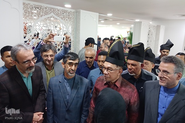 جشنواره جهانی هنرهای قرآنی رستو