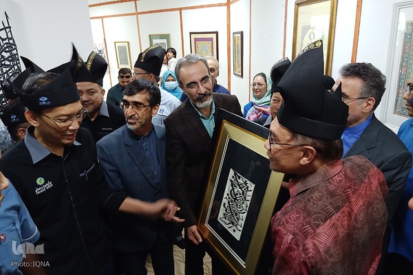 جشنواره جهانی هنرهای قرآنی رستو