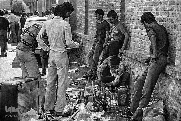 آثار میشل سِتبون ؛ واقعه نگار و عکاس فرانسوی از انقلاب اسلامی ایران