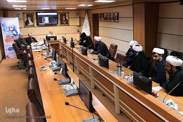 داوری آنلاین مرحله کشوری پنجمین جشنواره بین المللی قرآن و عترت مرکز خدمات حوزه های علمیه