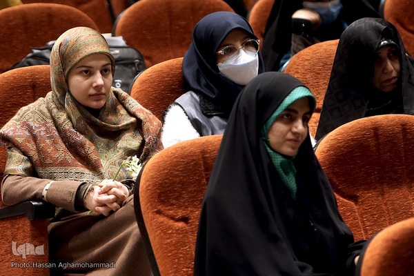 آیین اختتامیه رویداد علمی و هنری «انقلاب قلب‌ها»