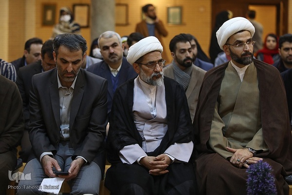 آئین افتتاحیه نمایشگاه هنرهای تجسمی نور در موزه ملی قرآن کریم