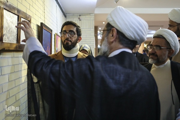 آئین افتتاحیه نمایشگاه هنرهای تجسمی نور در موزه ملی قرآن کریم