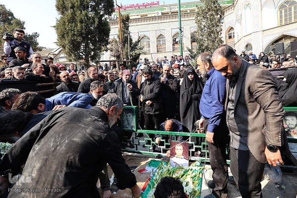 مراسم تشییع و خاکسپاری پیکر آتش نشان شهید «قریب رضا دارابی»